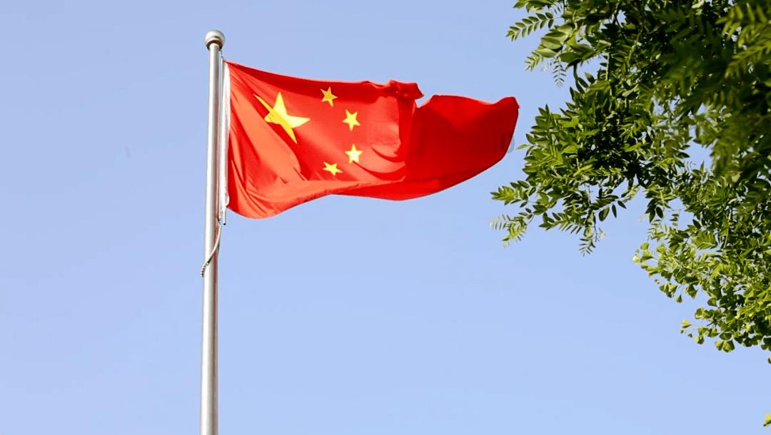 长期吸烟容易伤肺,4个方法来养肺